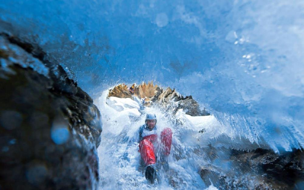 Canyoning